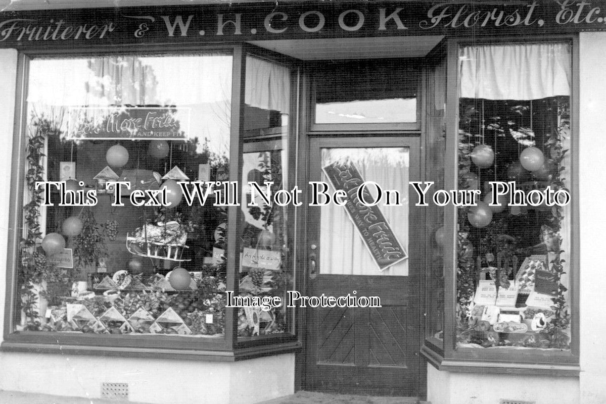 DE 3331 - WH Cook Fruit & Florist Shop, Mortehoe, Devon