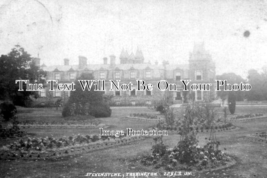 DE 335 - Stevenstone, Torrington, Devon