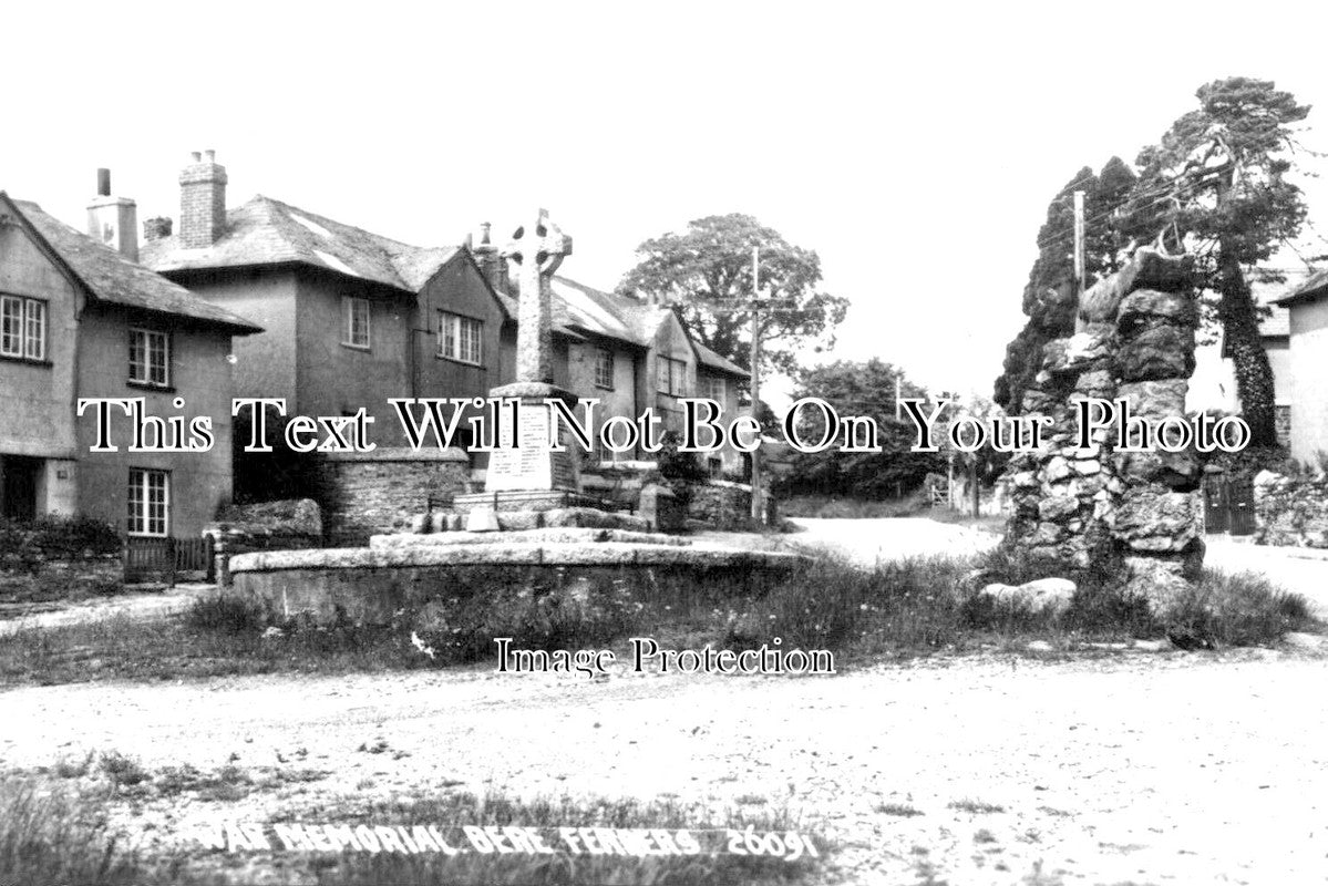 DE 3399 - Bere Ferrers War Memorial, Devon