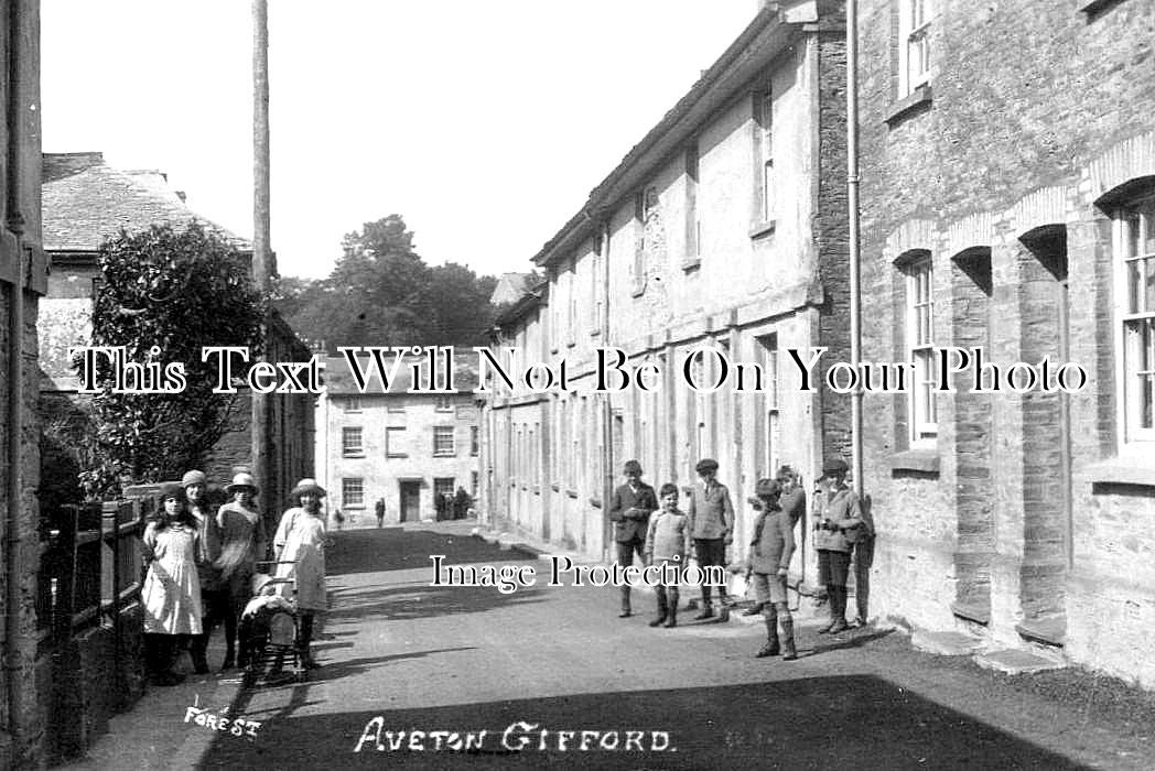 DE 3545 - Aveton Gifford, Devon c1930