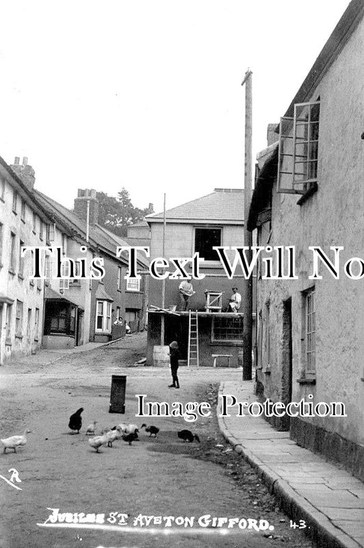 DE 3612 - Jubilee Street, Aveton Gifford, Devon