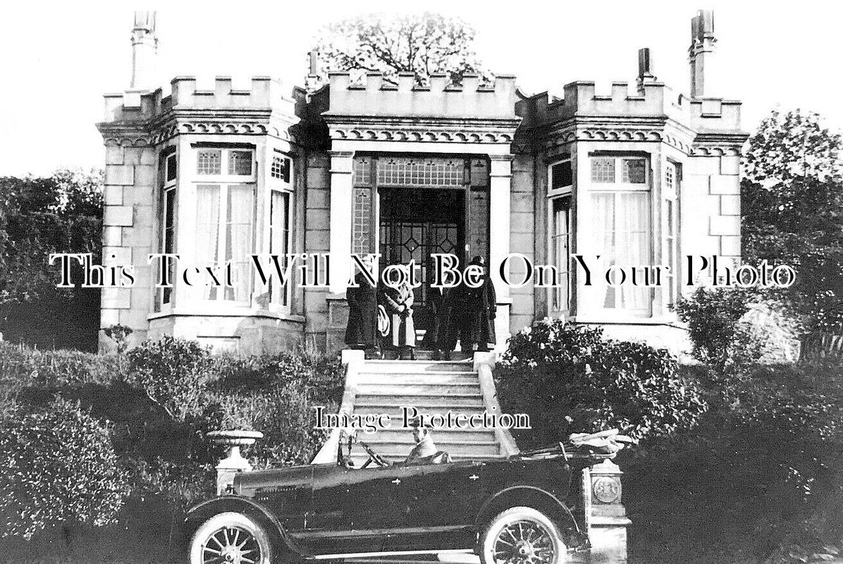 DE 3639 - Old House In Plymouth, Devon