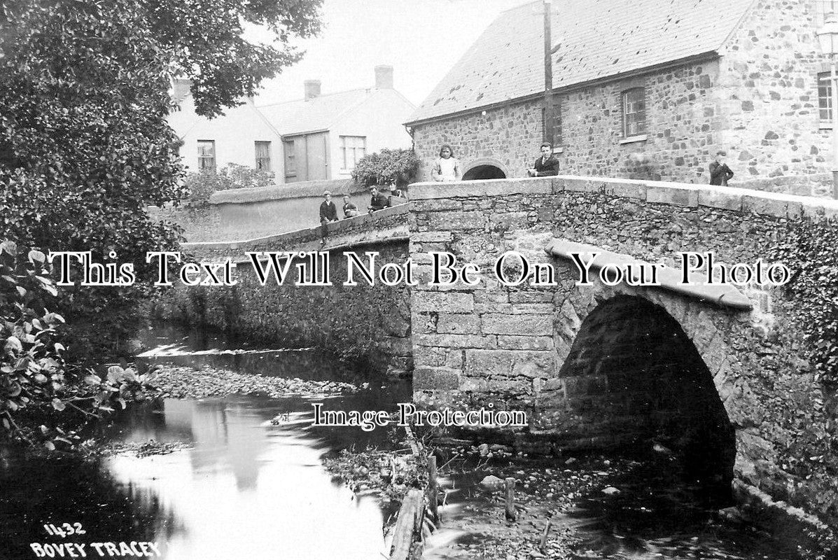 DE 3803 - Bovey Tracey Bridge, Devon
