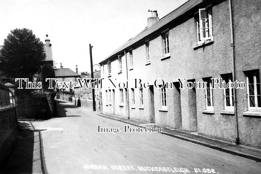 DE 3856 - Jordan Street, Buckfastleigh, Devon