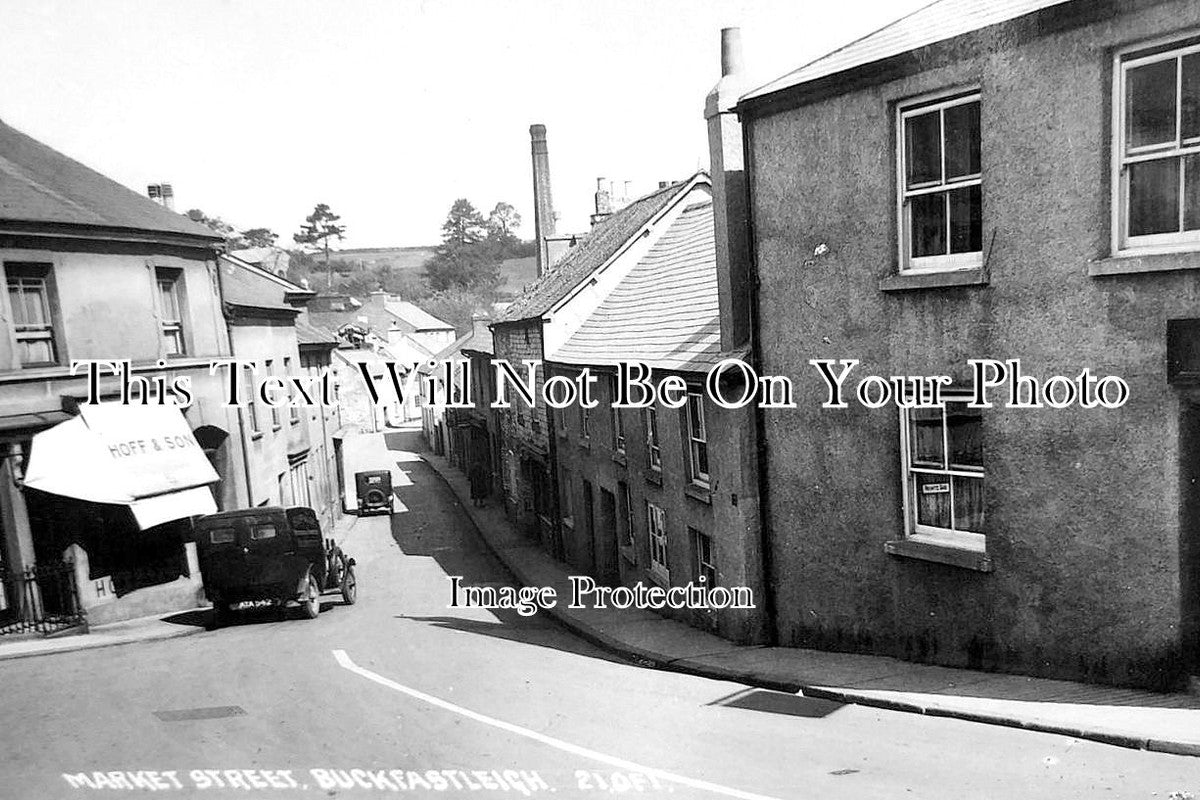 DE 3857 - Market Street, Buckfastleigh, Devon