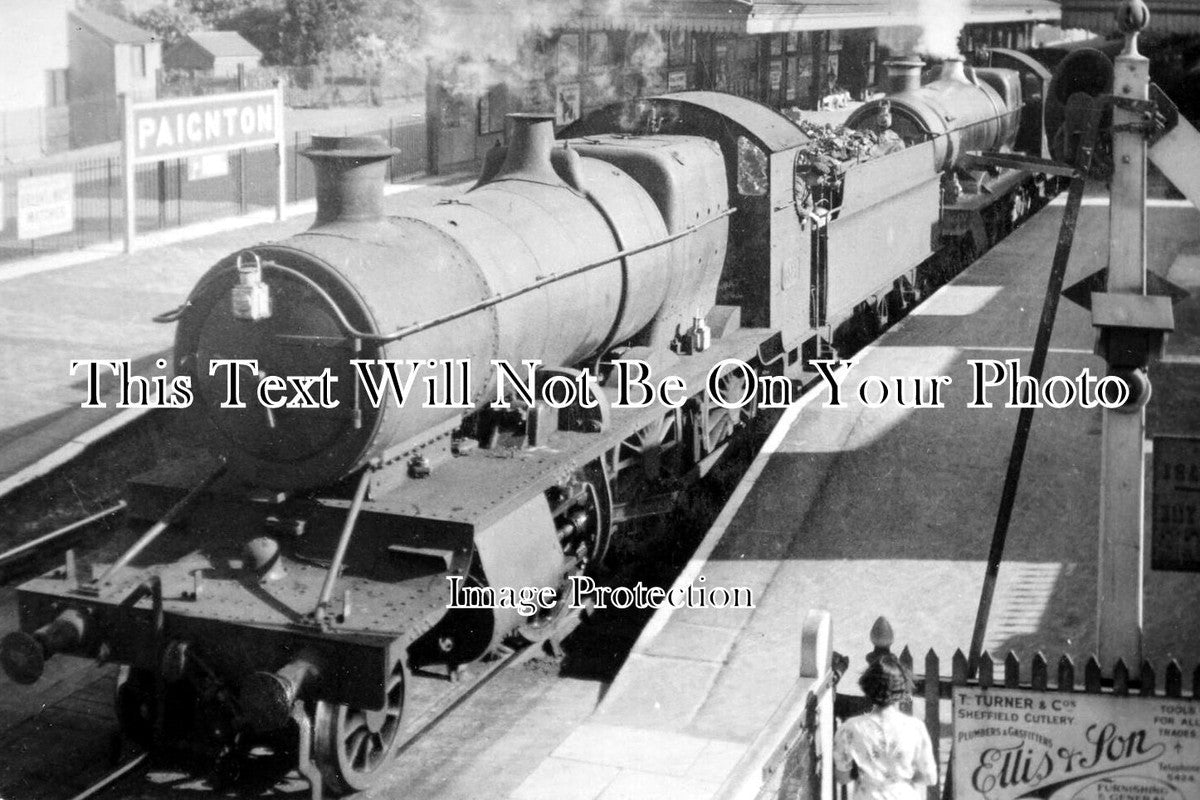 DE 3973 - Paignton Railway Station, Devon c1939