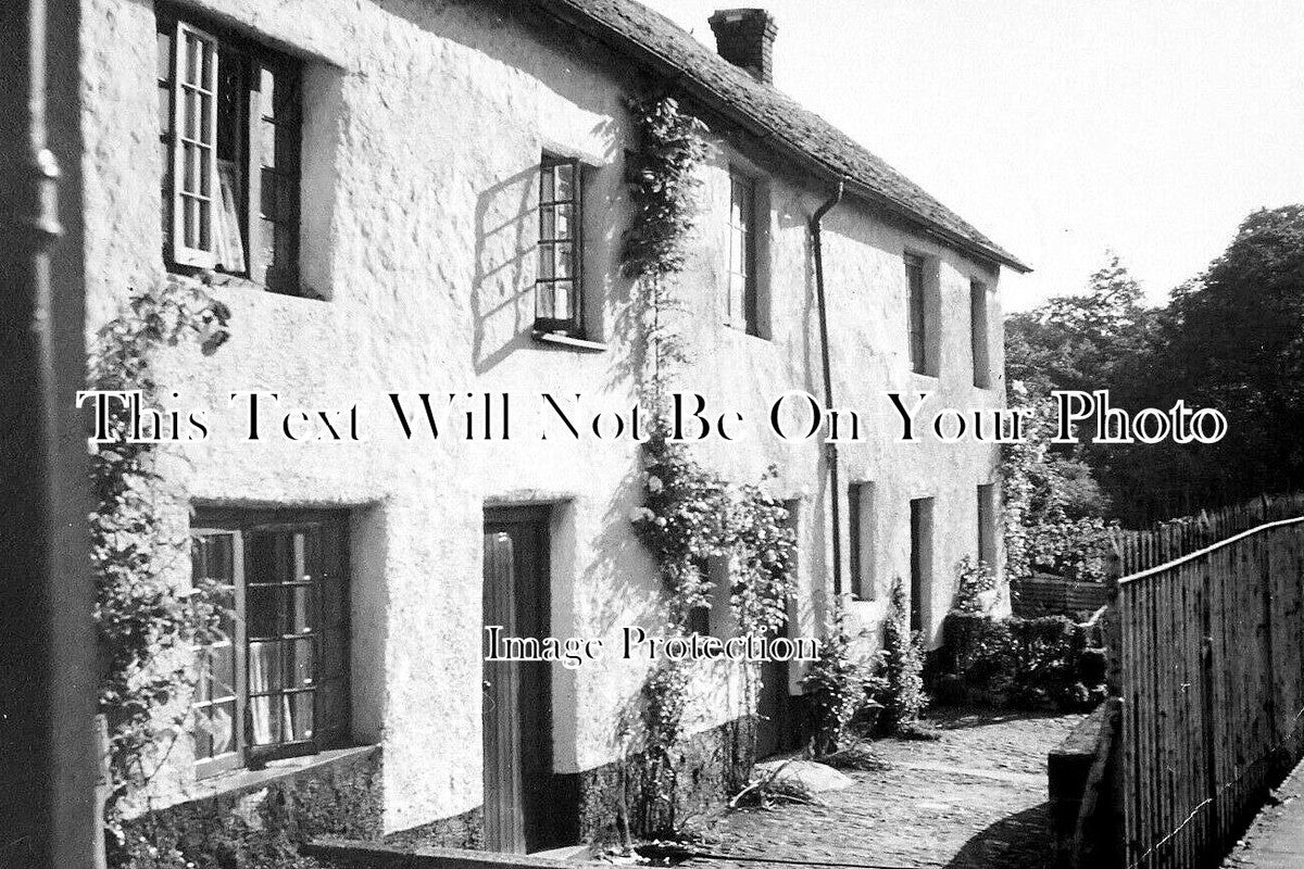 DE 4084 - Cottages, Bovey Tracey, Newton Abbot, Devon