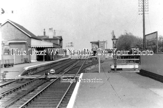 DE 4160 - Appledore Railway Station, Devon
