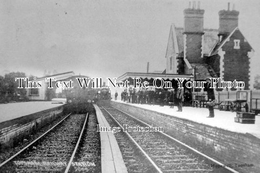 DE 423 - Topsham Railway Station, Devon c1920