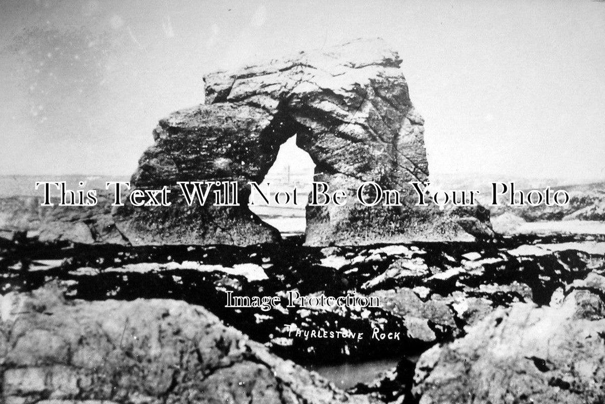 DE 433 - Thurlestone Rock, Devon