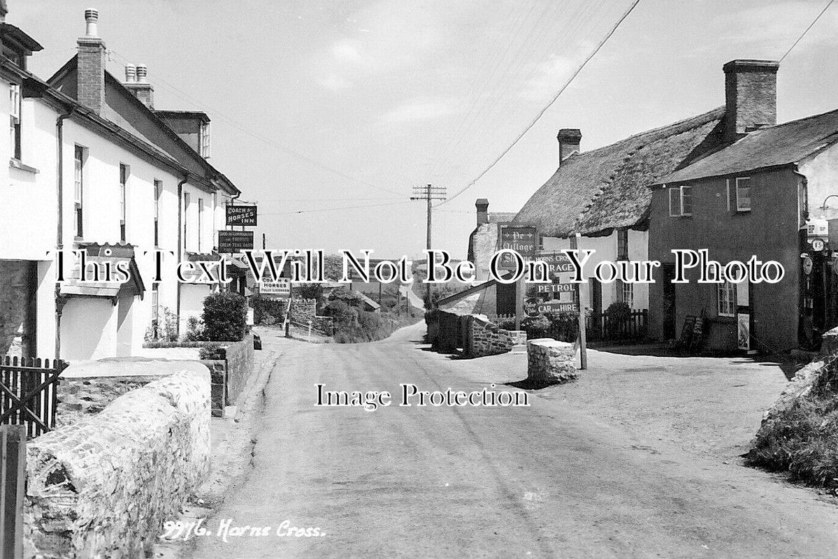 DE 4413 - Horns Cross, Devon c1940
