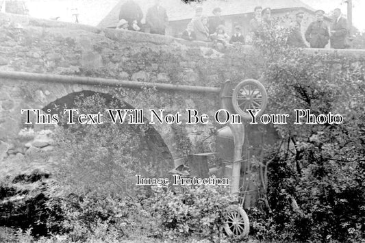 DE 449 - Upturned Car, South Brent, Devon c1920