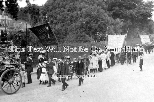 DE 530 - Band Of Hope Demonstration, Tavistock, Devon