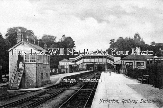 DE 569 - Yelverton Railway Station, Devon