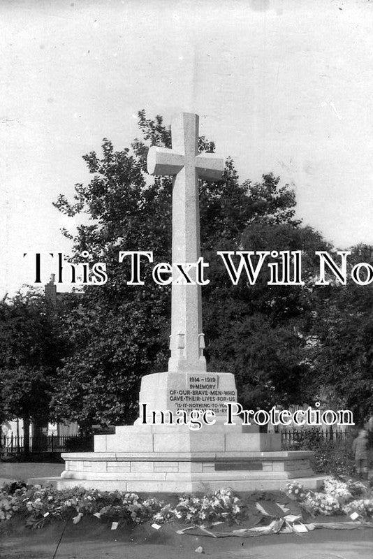 DE 680 - Unveiling Of War Memorial, Exmouth, Devon