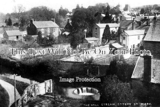 DE 738 - Houses & The Mill, Ottery St Mary, Devon c1930