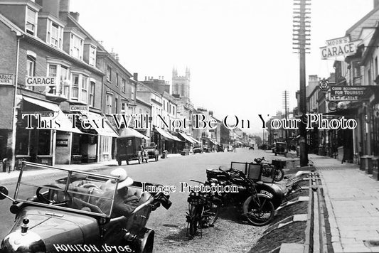 DE 903 - High Street, Honiton, Devon