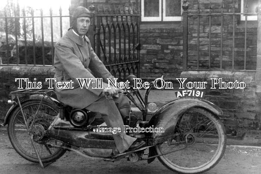 DE 931 - Paignton Motorcycle Rider, Devon