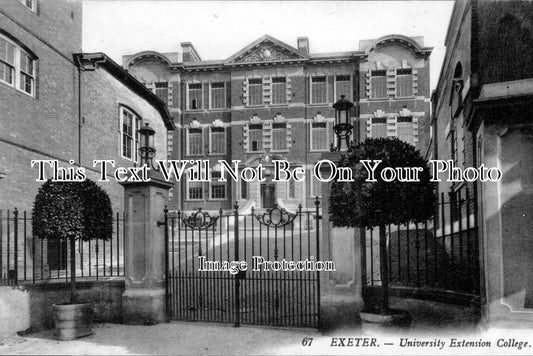 DE 965 - University Extension College, Exeter, Devon