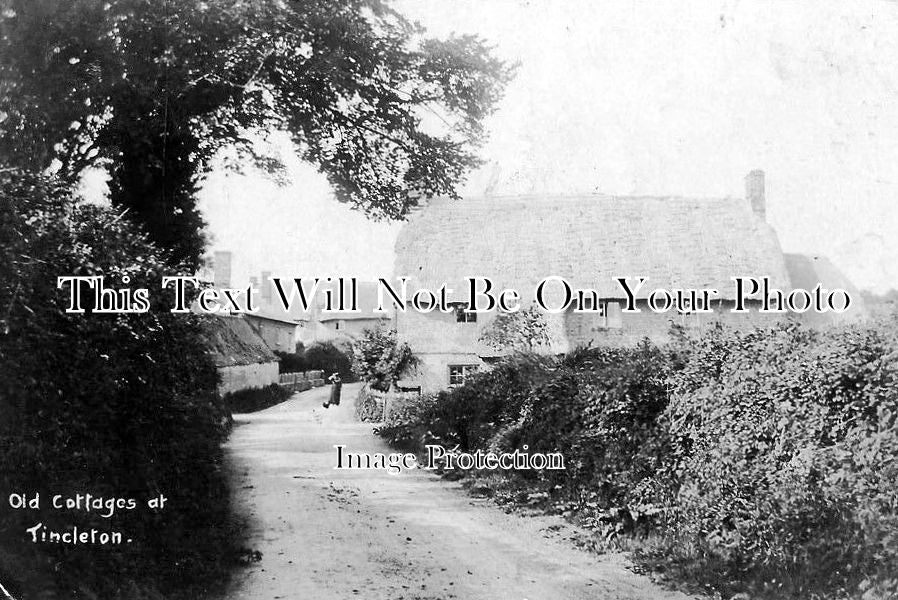 DO 1028 - Old Cottages At Tincleton, Dorset c1913