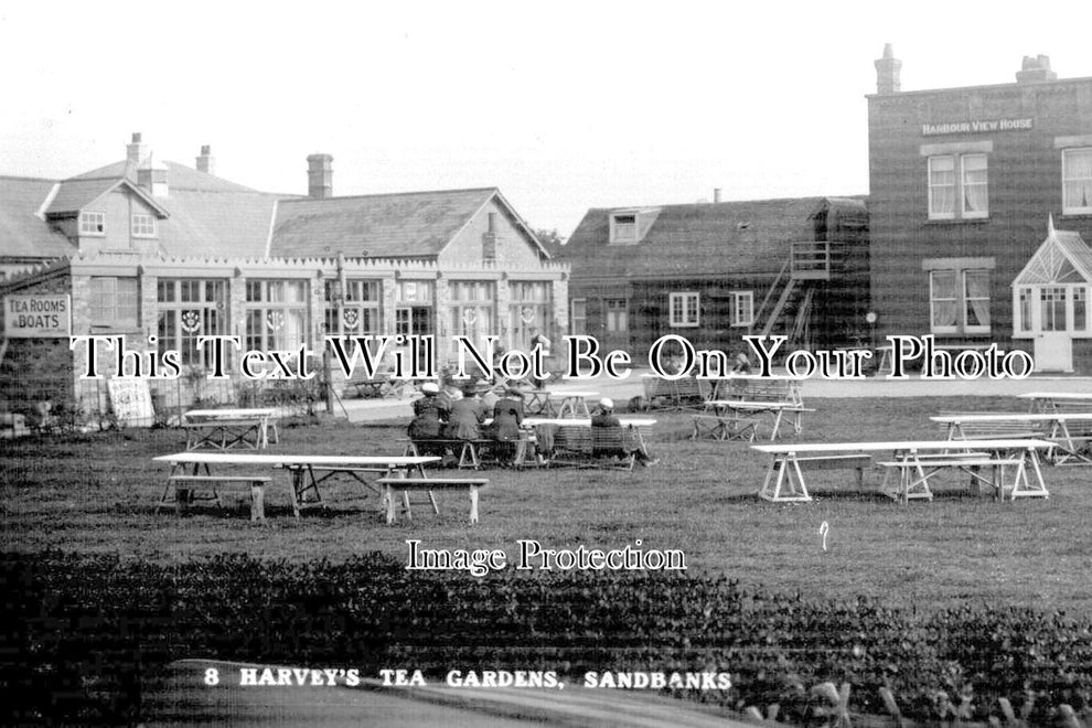 DO 1030 Harveys Tea Gardens, Sandbanks, Poole, Dorset JB Archive