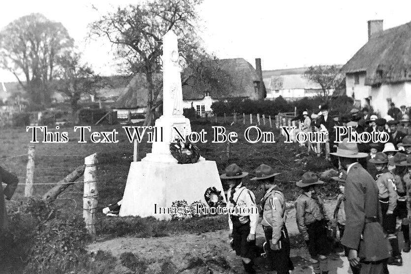 DO 1096 - Tarrant Monkton Village War Memorial, Dorset