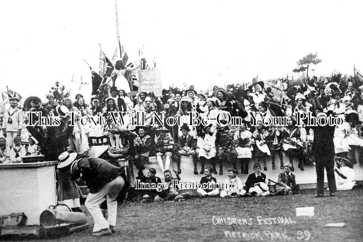 DO 1602 - Childrens Festival In Meyrick Park, Bournemouth, Dorset 1909