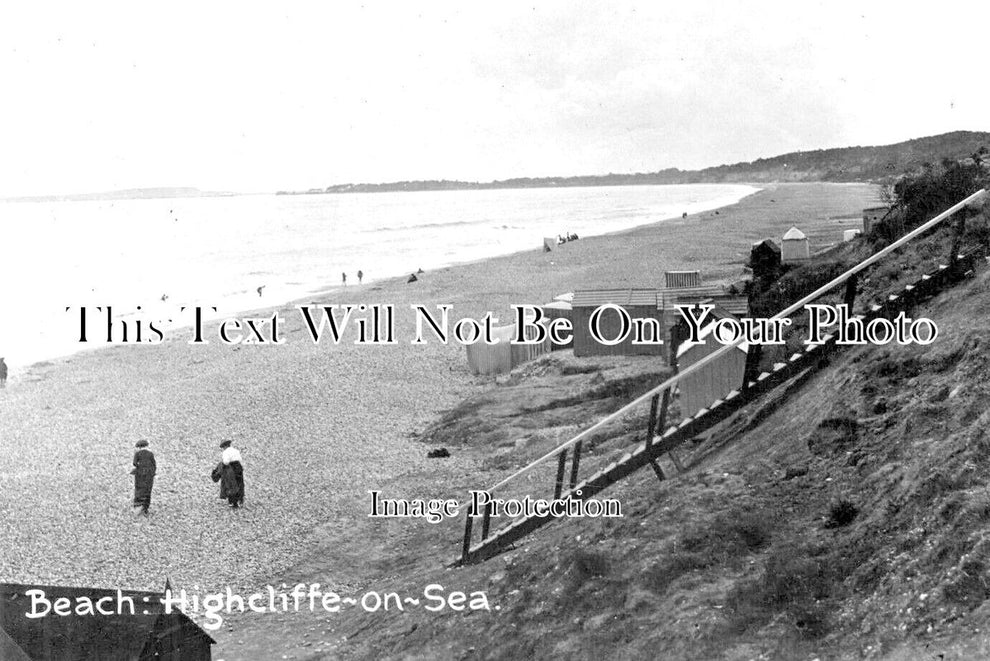 DO 1756 - The Beach, Highcliffe-On-Sea, Dorset – JB Archive