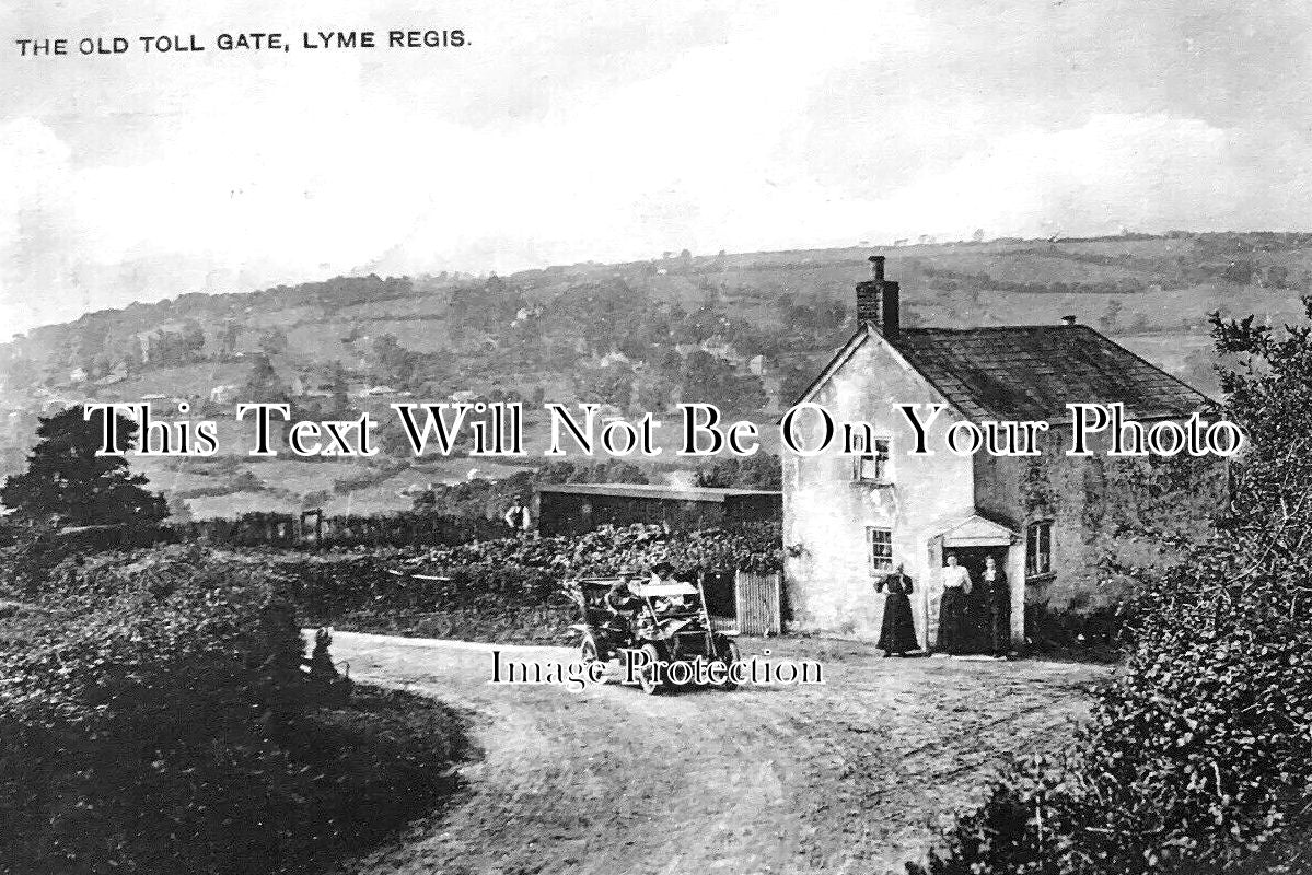 DO 1867 - The Old Toll Gate, Lyme Regis, Dorset