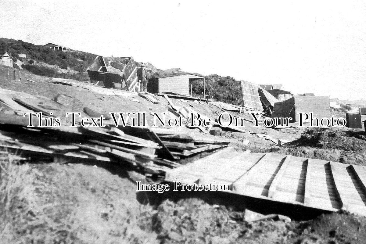 DO 2012 - Beach Huts Destoryed In Gales, Highcliffe, Dorset