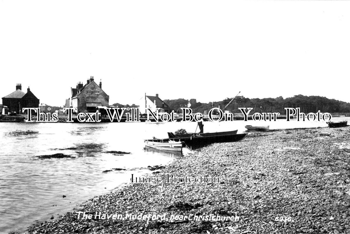 DO 2085 - The Haven, Mudeford Near Christchurch, Dorset