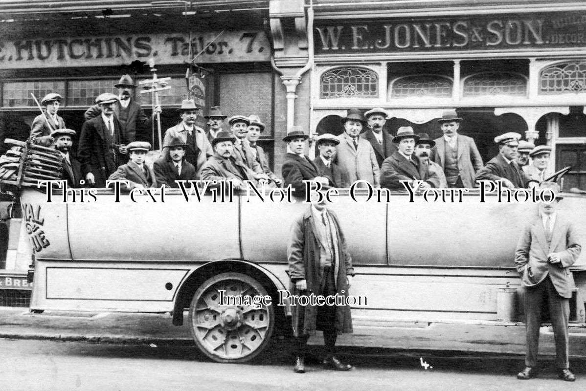 DO 2137 - Royal Blue Charabanc, Bournemouth, Dorset