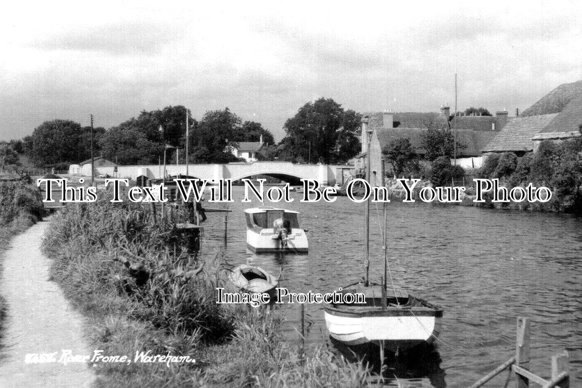 DO 2144 - River Frome, Wareham, Dorset c1947