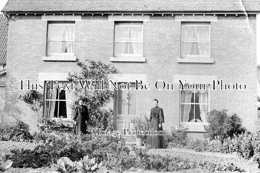 DO 2430 - Ashley Road, Marnhull, Dorset c1905