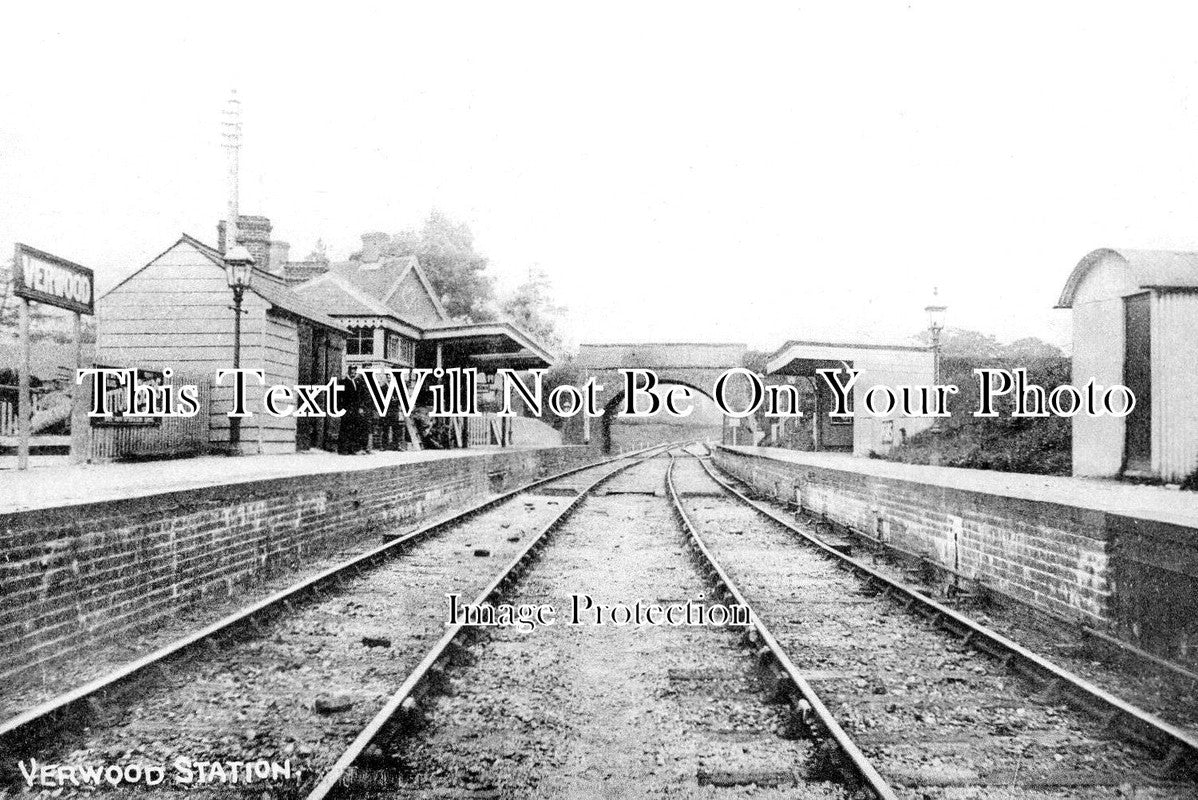 DO 2570 - Verwood Railway Station, Dorset