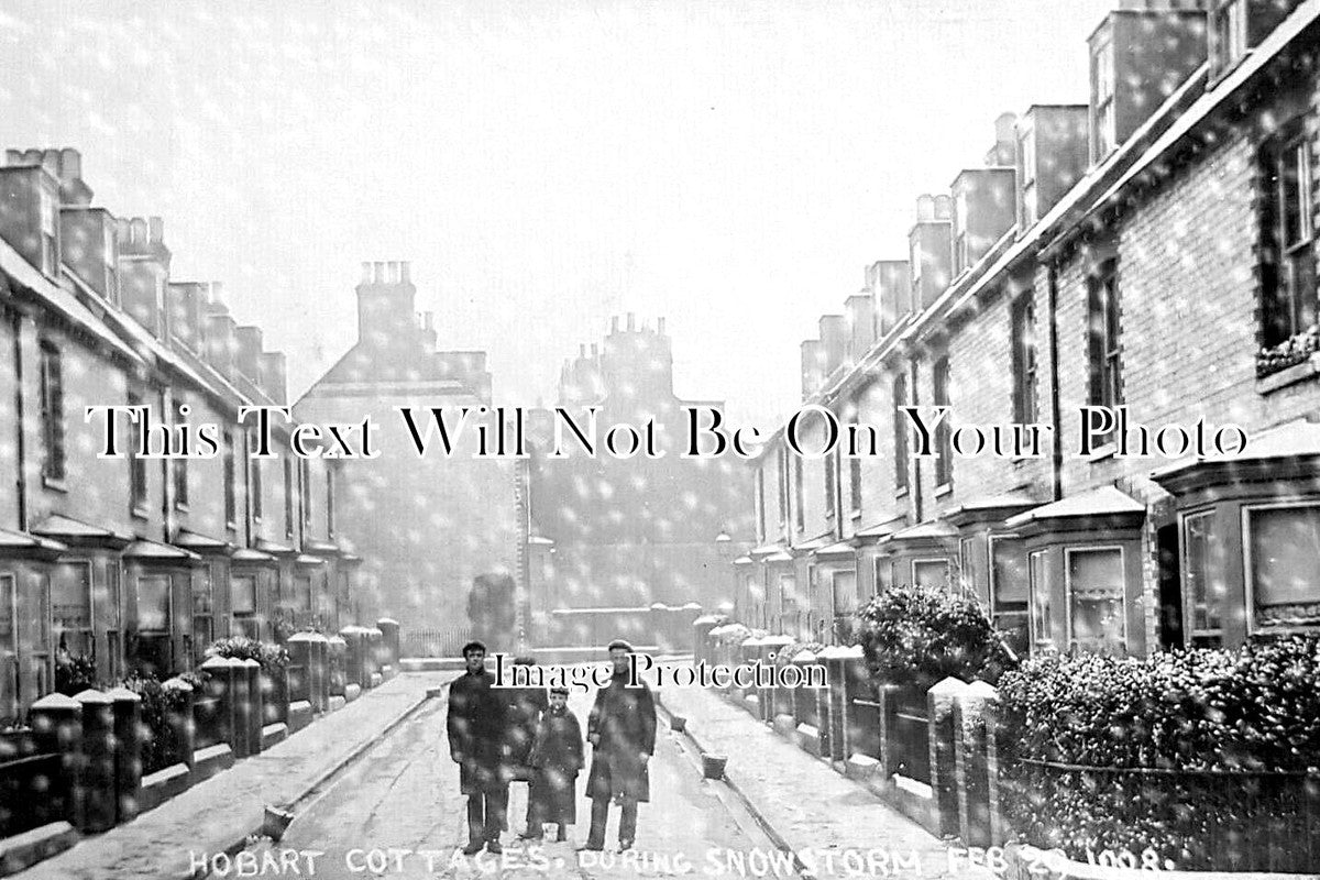 DO 2601 - Hobart Cottages, Weymouth, Dorset 1908