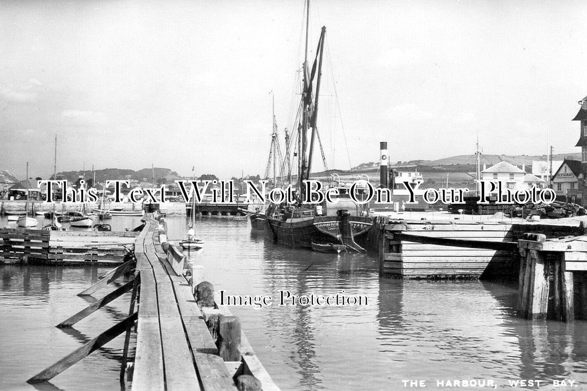 DO 2750 - The Harbour, West Bay, Bridport, Dorset