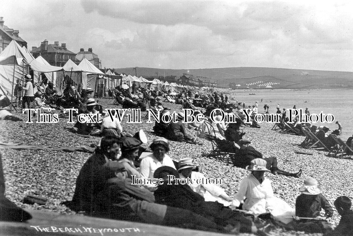 DO 2810 - The Beach, Weymouth, Dorset