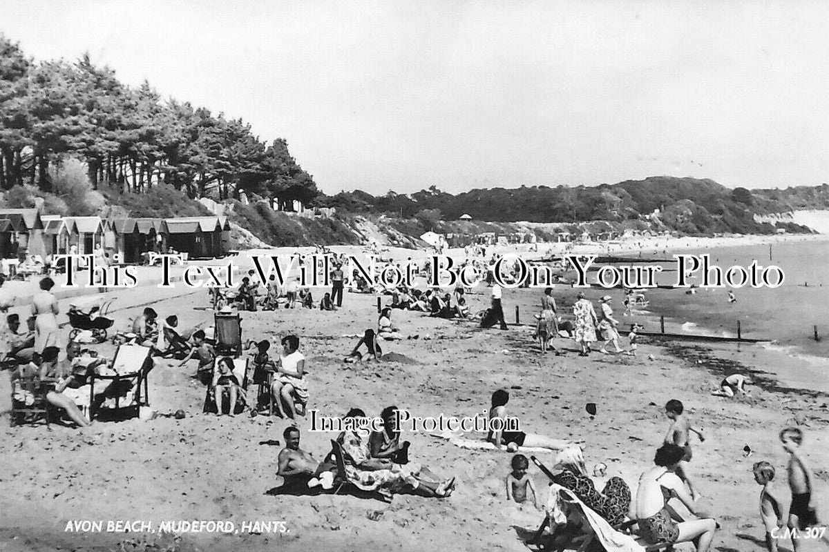 DO 2846 - Avon Beach, Mudeford, Hampshire, Dorset c1962