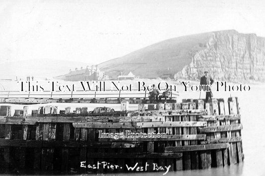 DO 2909 - East Pier, West Bay, Bridport, Dorset