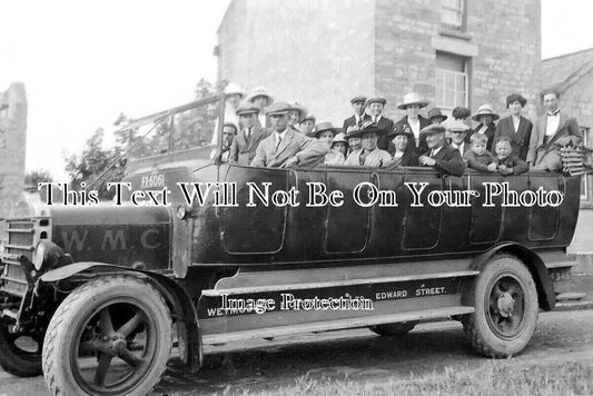 DO 3105 - Weymouth Motor Co Charabanc, Edward Street, Dorset