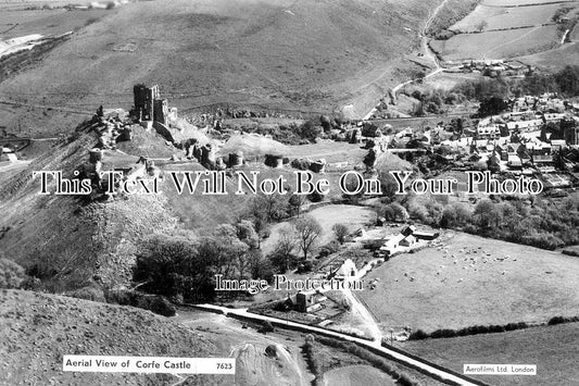 DO 3240 - Aerial View Of Corfe Castle, Dorset