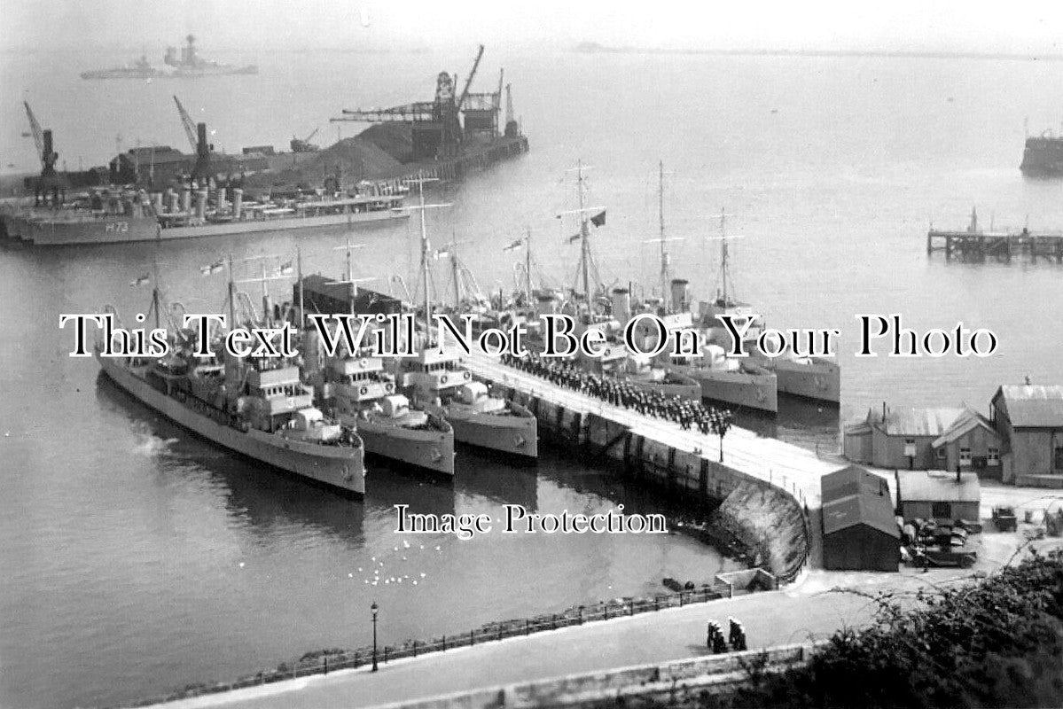 DO 3256 - Portland Harbour Minesweepers, Dorset