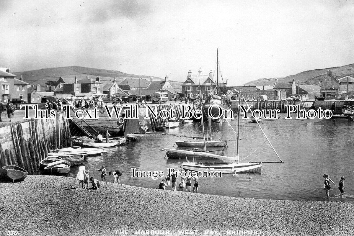 DO 3309 - The Harbour, West Bay, Bridport, Dorset