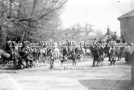 DO 370 - Cattistock Hunt At Litton Cheney, Dorset c1907