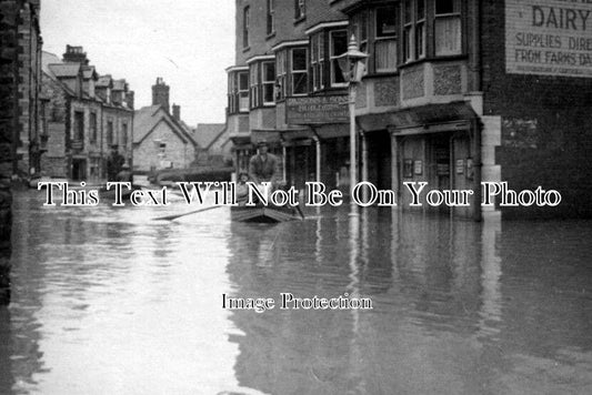 DO 435 - Floods, Kings Road East, Swanage, Dorset 1935