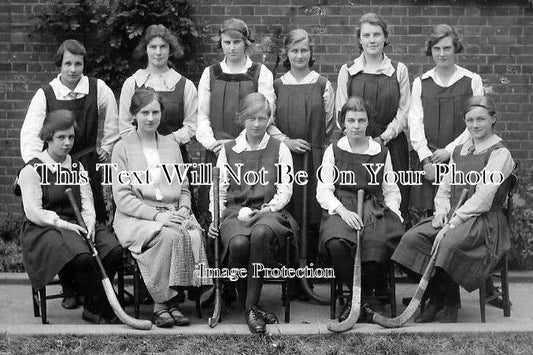 DO 465 - Girls Hockey Team, Sherborne School, Dorset 1920s