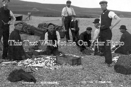 DO 692 - Fishermen At Abbotsbury, Dorset