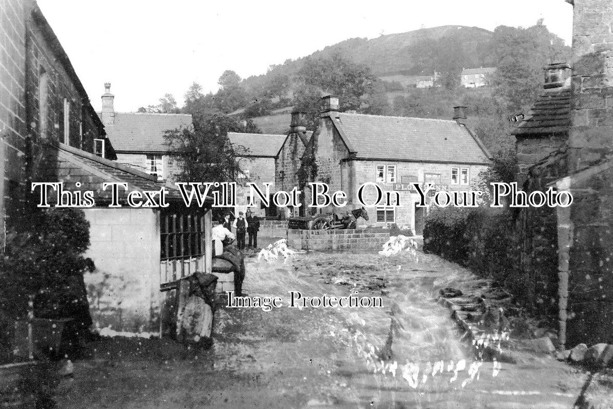 DR 1011 - Plough Inn Pub, Two Dales, Matlock Derbyshire c1910