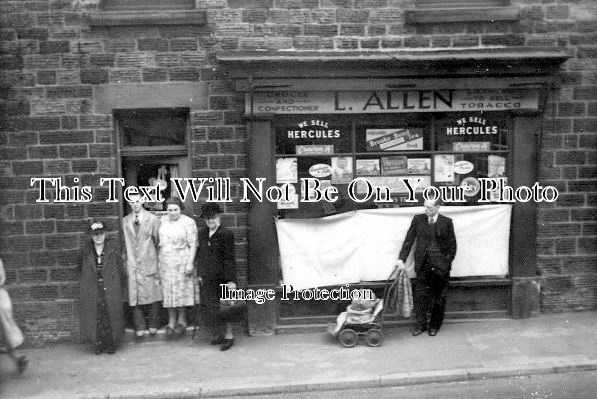 DR 1306 - L Allen, Dronfield Shop Front, Derbyshire